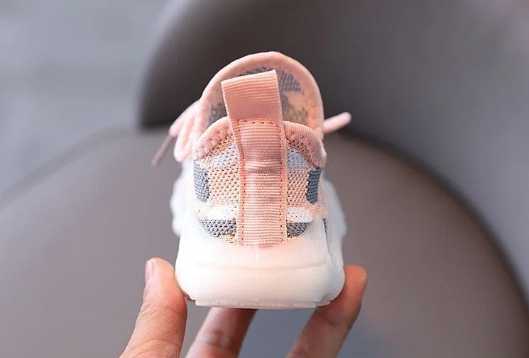 Basket Ultra Souple – Légère – Respirante Et Anti-Dérapante – AU7552 – Saumon Clair – Image 9